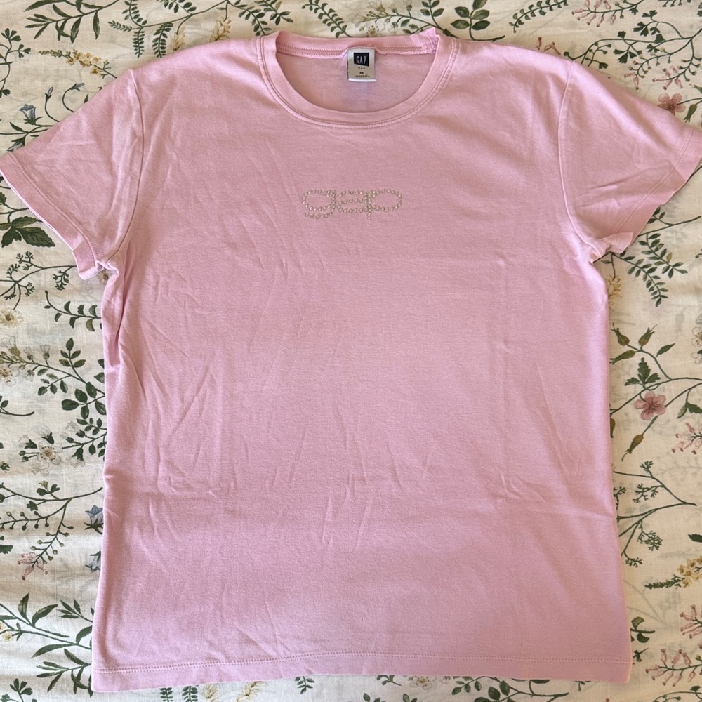 GAP Light Pink Tee with Logo